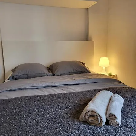 Apartament Cosy Studio Near Trainstation *